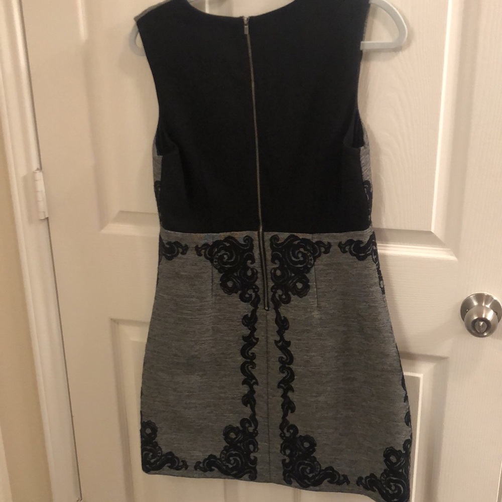 Diane von Furstenberg dress - Picture 5 of 7
